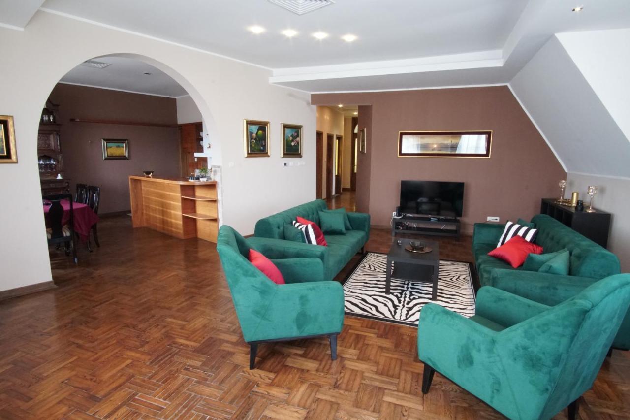 Marija Delux 3 Apartment Srbobran Exterior photo
